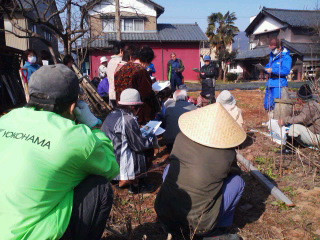 いいお天気です。始まりました「山うに」交流会